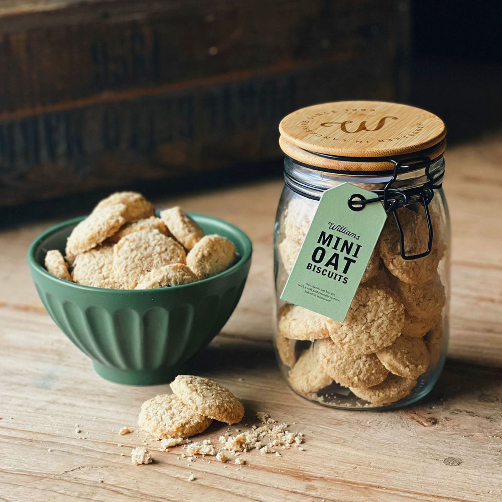 Mini Oat Biscuits Glass Clip Jar