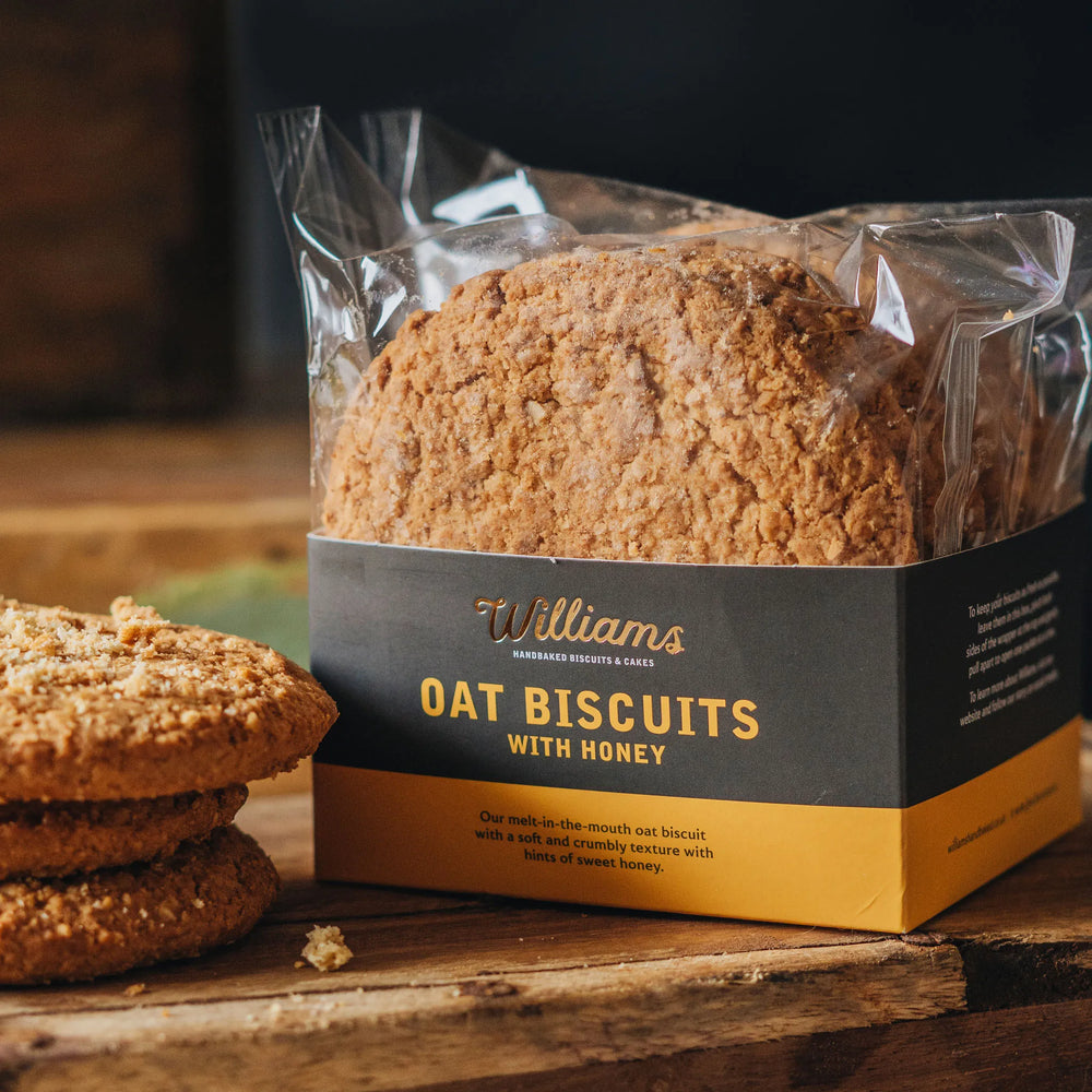 Luxury Oat Biscuits with Honey from Williams Handbaked Close Up
